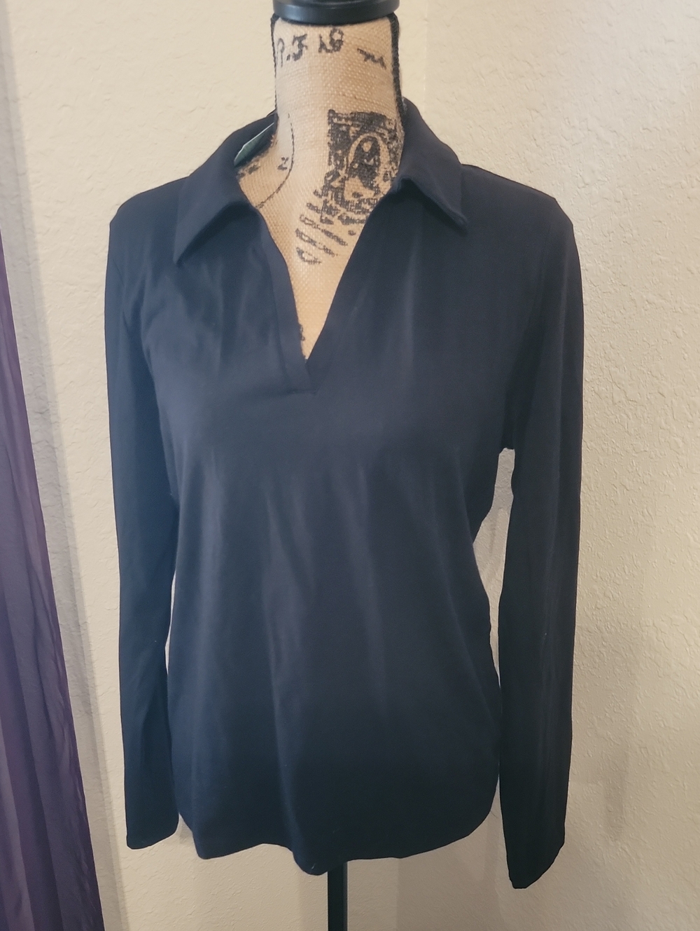 41 Hawthorn Black Long-Sleeve V-Neck Polo Top NWT